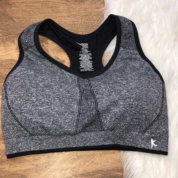danskin now fitted sports bra